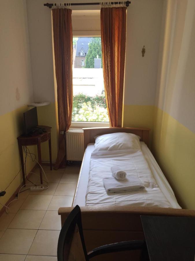 Apartment A&s